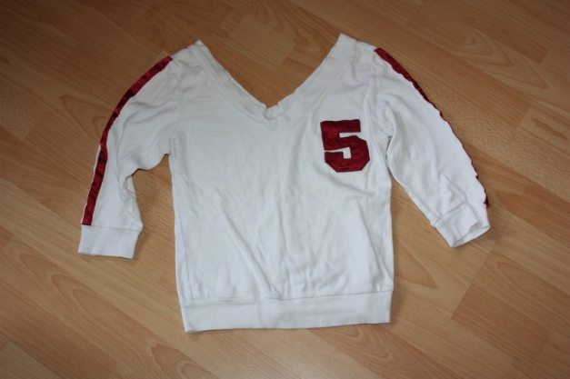 Top 3/4 Arm von Madonna, Gr. S, V-Ausschnitt vorne sowie am Rücken