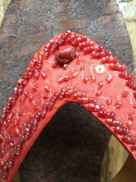 Süße Buffallo Pailletten-Sandalen in erdbeer-rot