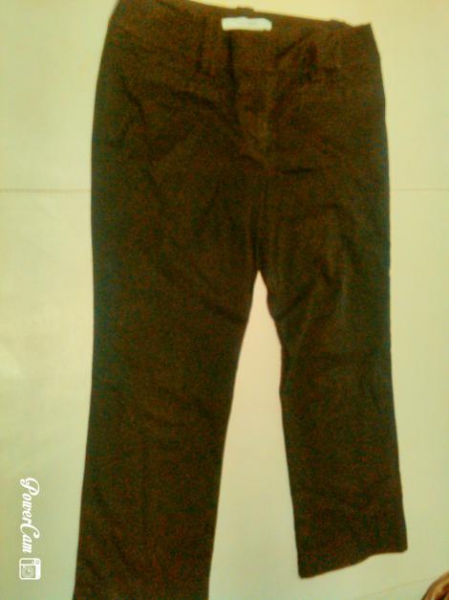 Damen Capri 3/4 Hose Gr. 36 ZARA Schwarz Stretch