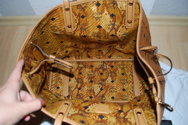 100 % Original MCM Reversible Shopper/Tasche Medium
