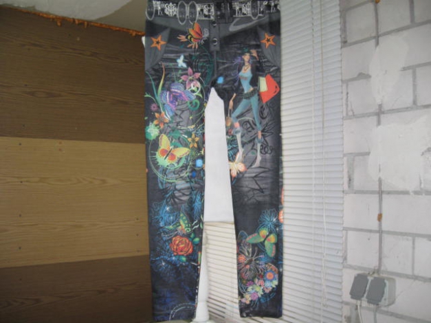 *** NEU ~ Leggings ~ Farbenfrohes Muster ***