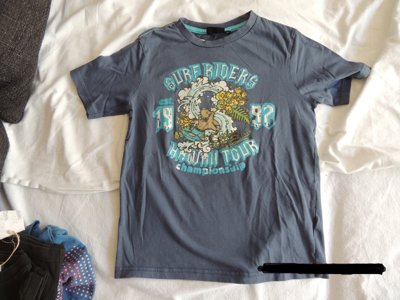 blaues Jungenshirt in 134/140