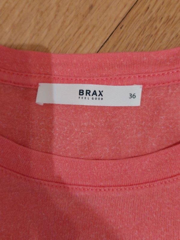 Himbeerfarbenes Shirt von Brax