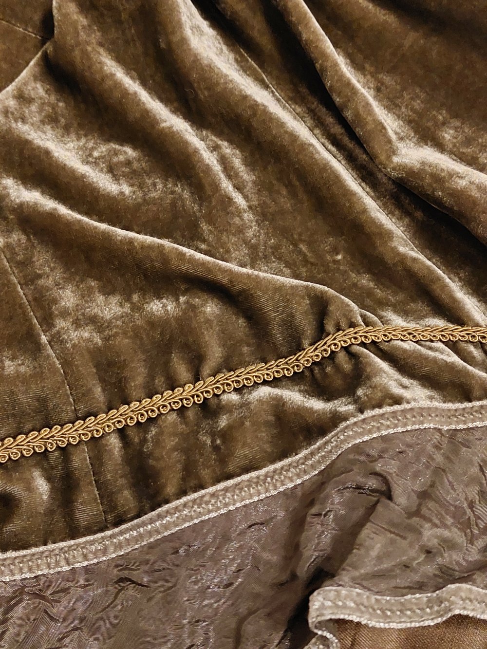 Außergewöhnlicher Samtrock aus Italien