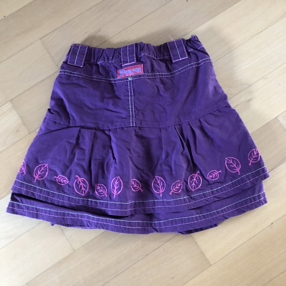 Süßer Rock Dora explorer 5 Y