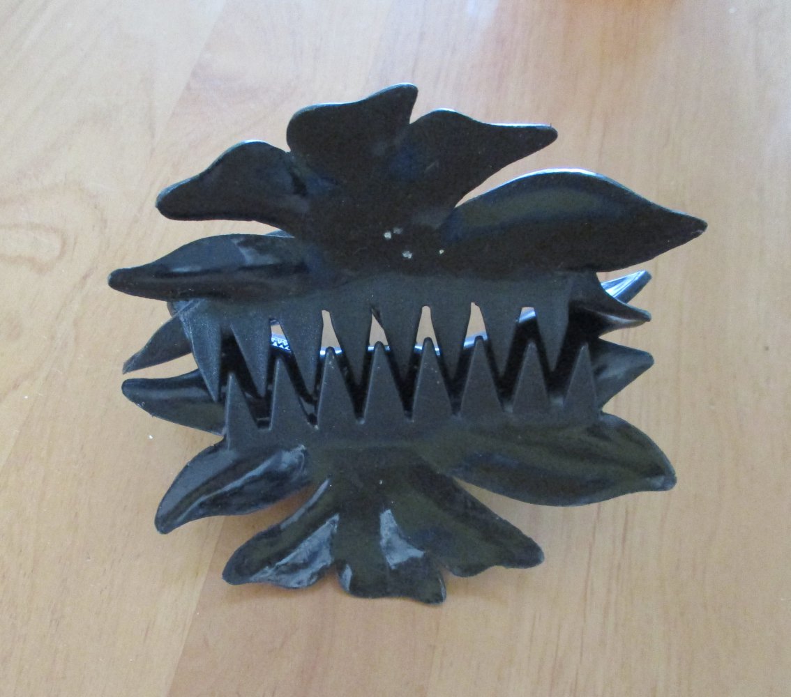 Schwarze vintage Haarspange