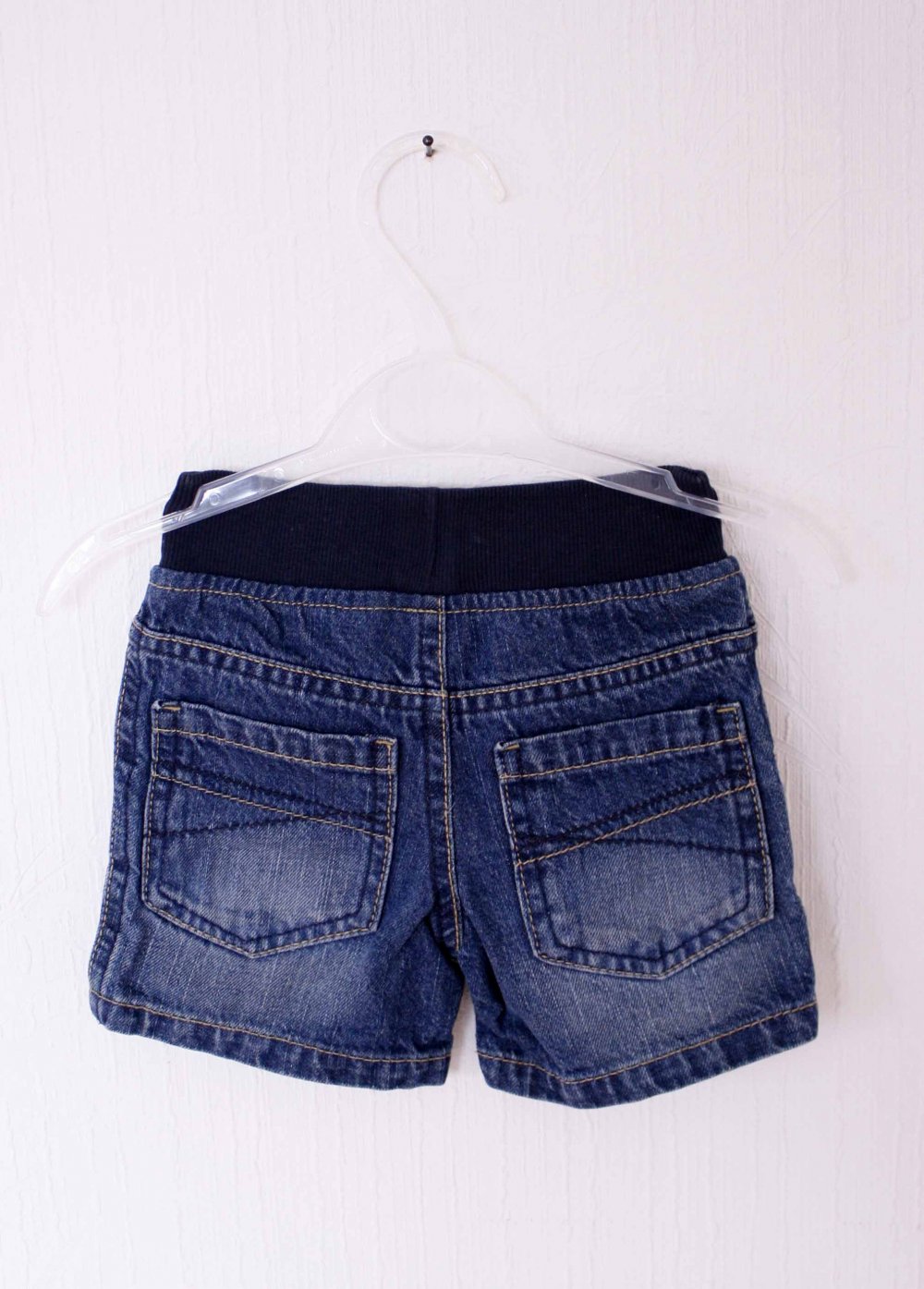 Kurze Jeansshorts