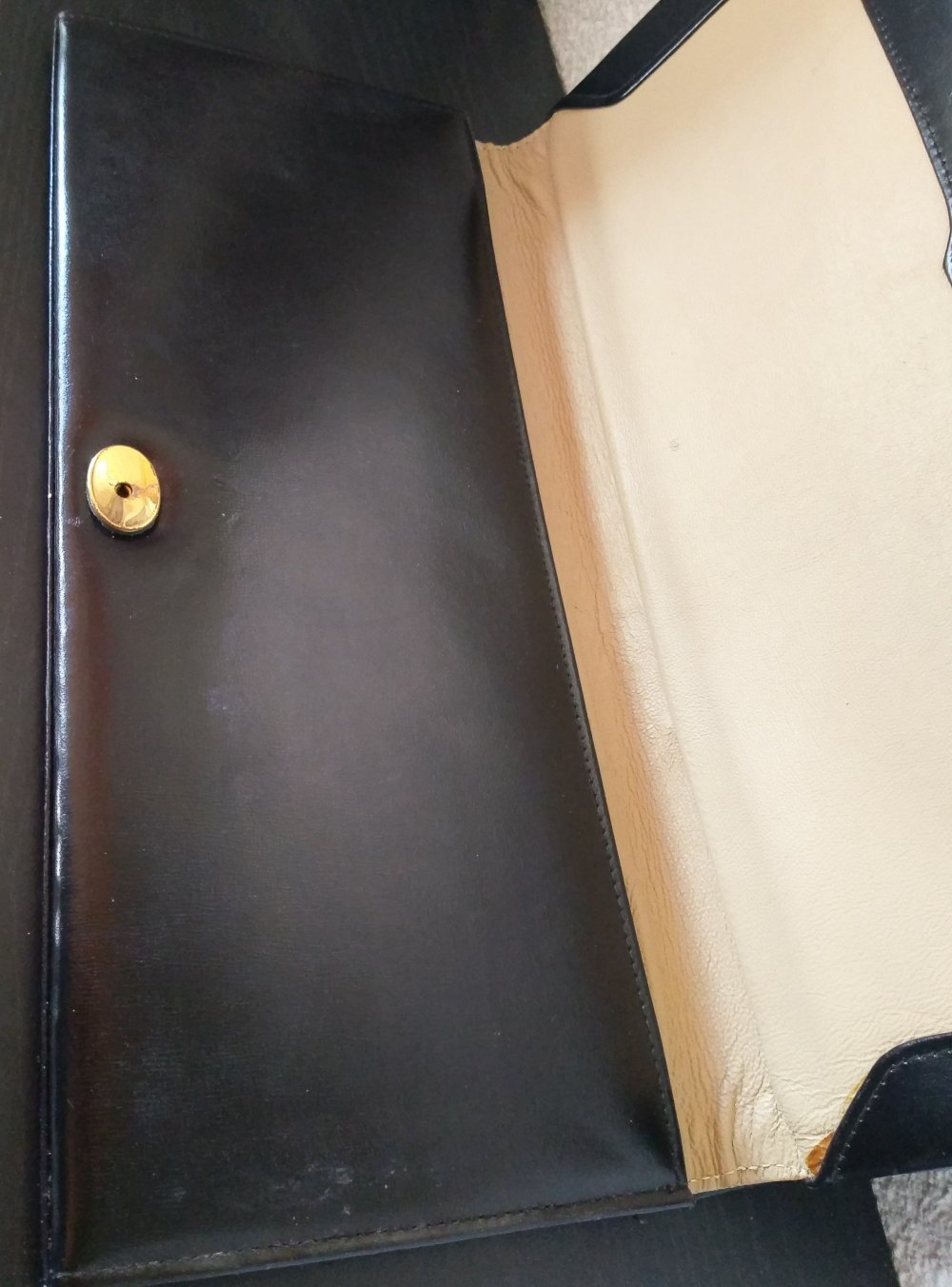 Schwarze Clutch aus Leder vintage