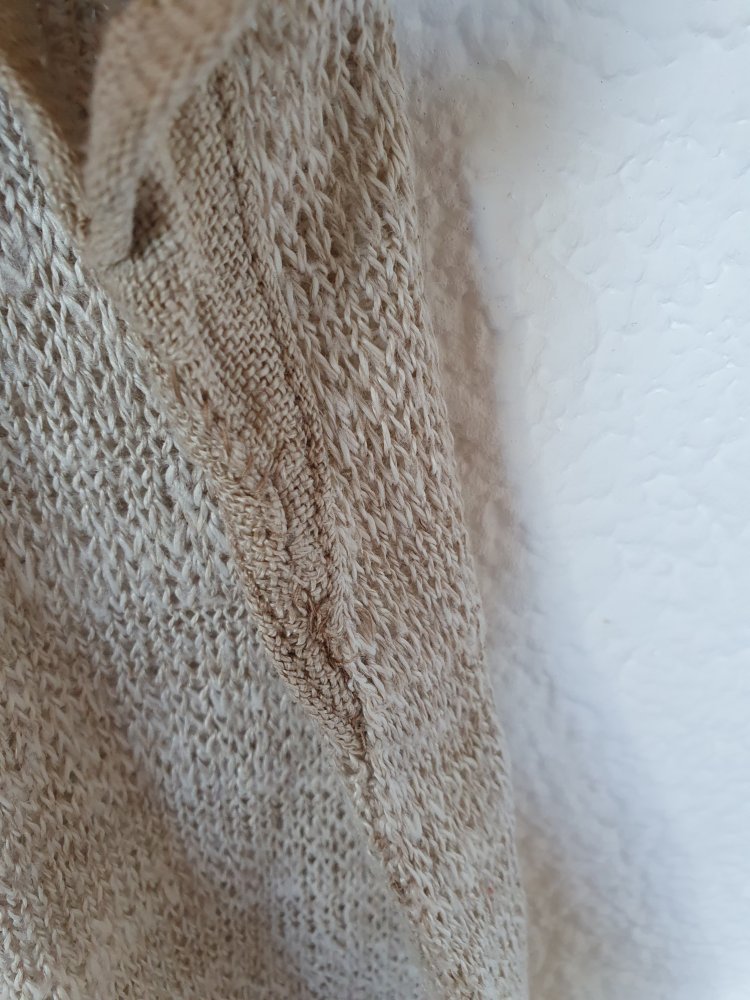 Beigefarbenes T-Shirt von Heinzelmann Größe S-M