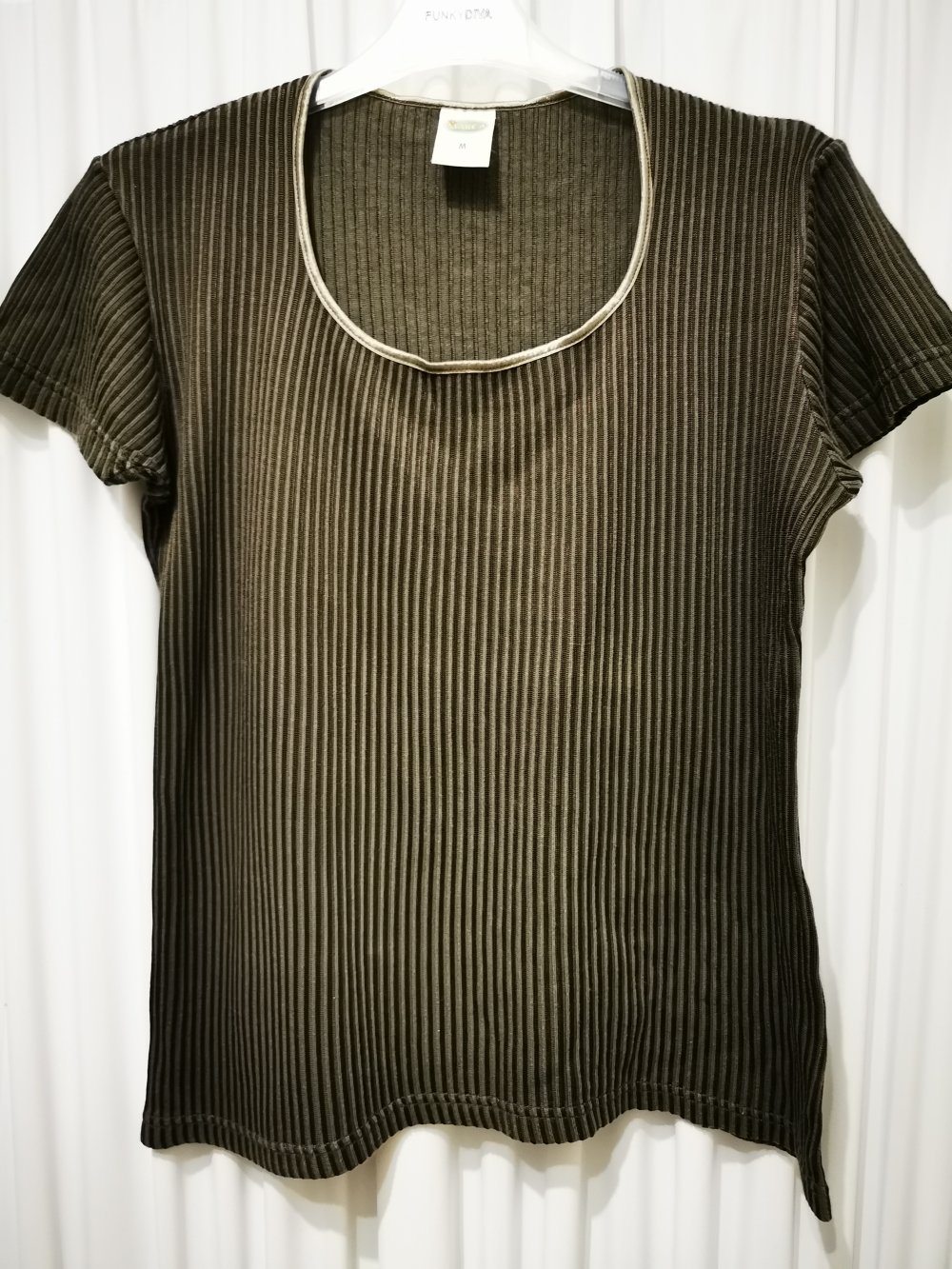 Grünes Stretch Shirt in Größe M