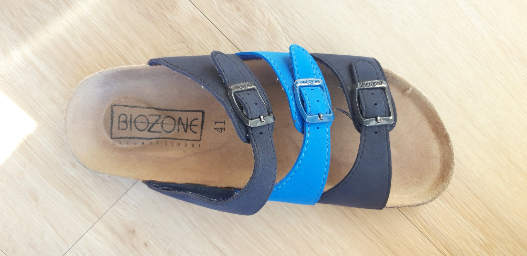 Pantoletten / Hausschuhe 