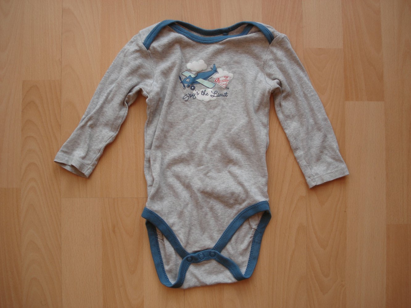 grauer Langarm-Body Superbaby