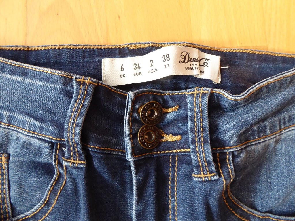 Dunkelblaue Skinny Jeans