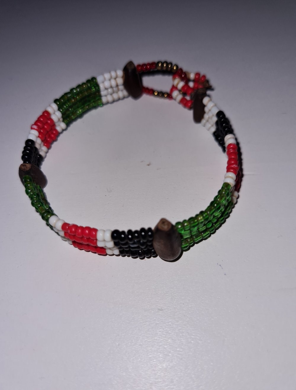 Buntes Armband handmade aus Afrika