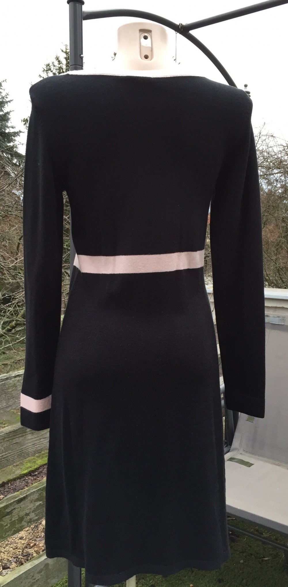 MODA INTERNATIONAL/VICTORIAS SECRET STRICKKLEID Gr. M