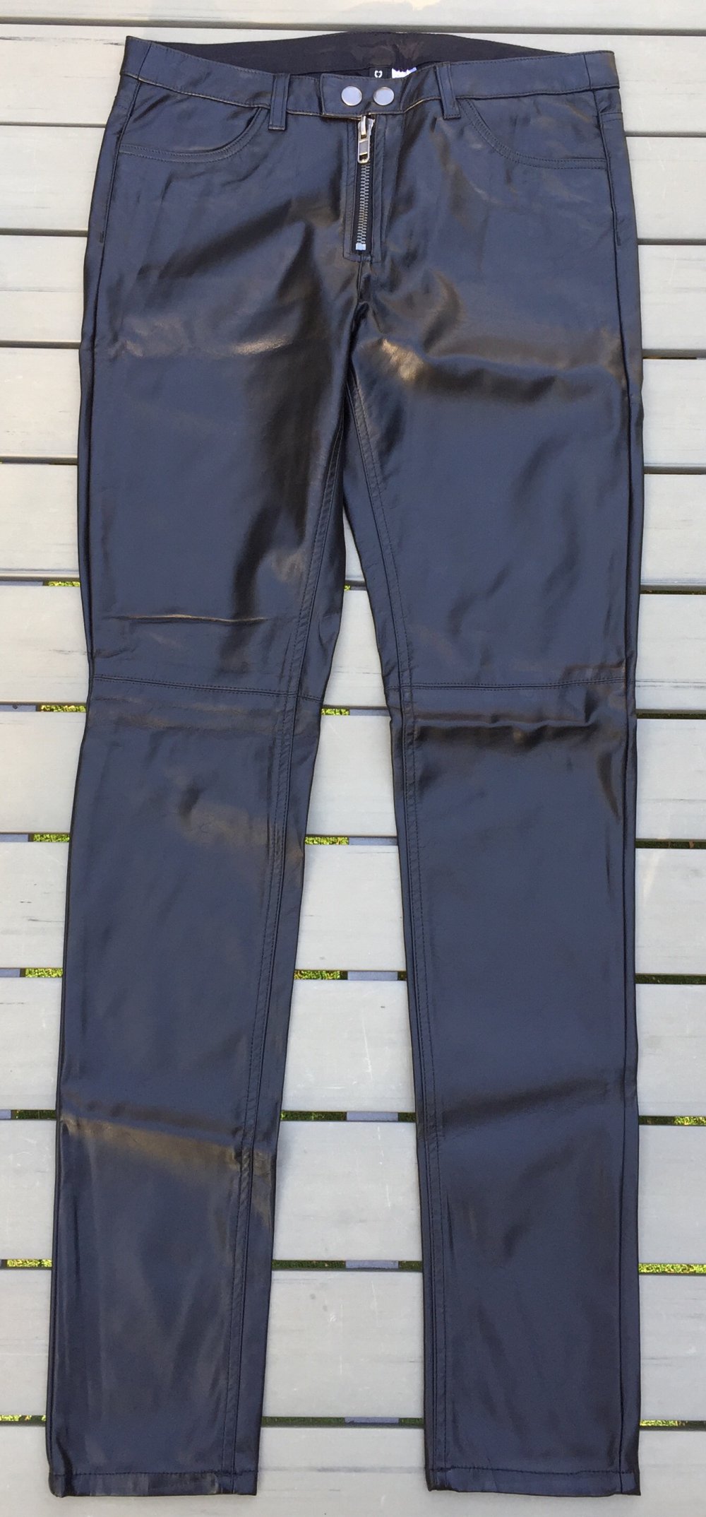 NEU: H&M Lederhose PU Lederleggings Röhre schwarz Gr. 38