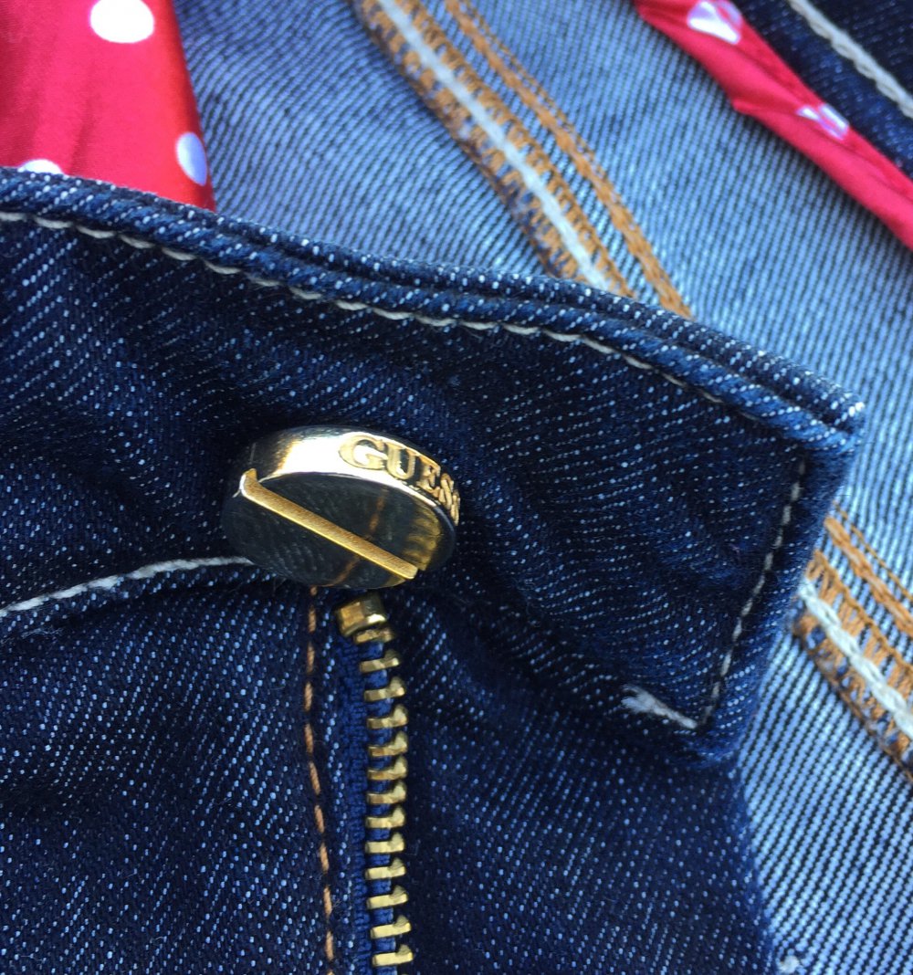 GUESS JEANS Shorts HOTPANTS Gr. 31