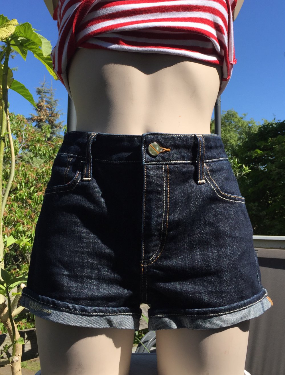 GUESS JEANS Shorts HOTPANTS Gr. 31