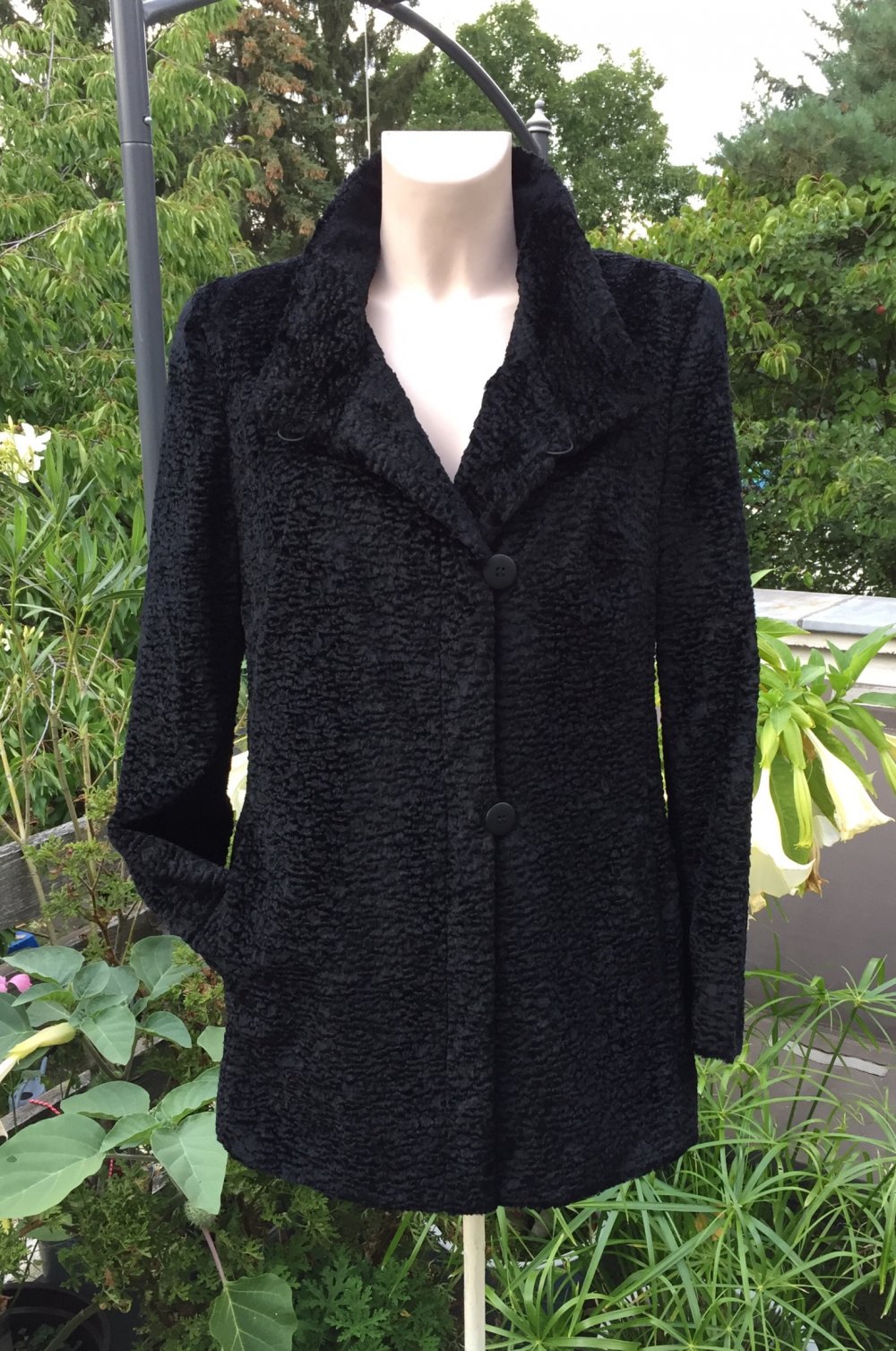 MADELEINE Kunstpelz JACKE Kurzmantel FAKE FUR Gr. M