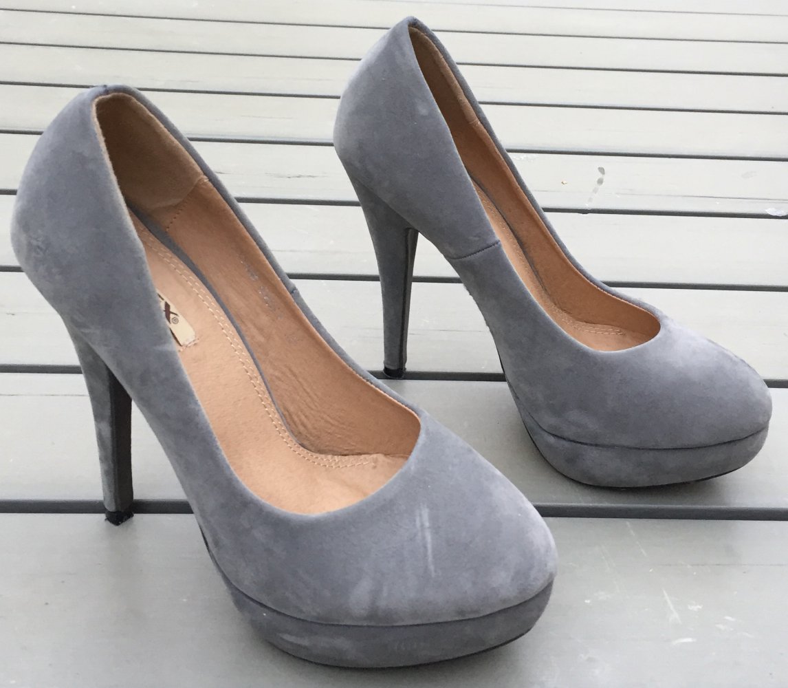 NEUw.: STILETTO Plateau PUMPS grau Gr. 36