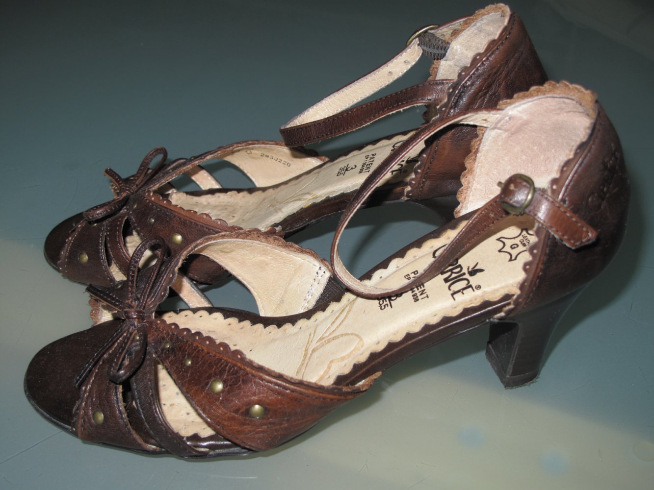 dunkelbraune Riemchen-Pumps (#Caprice) Größe 35,5 bzw. 3