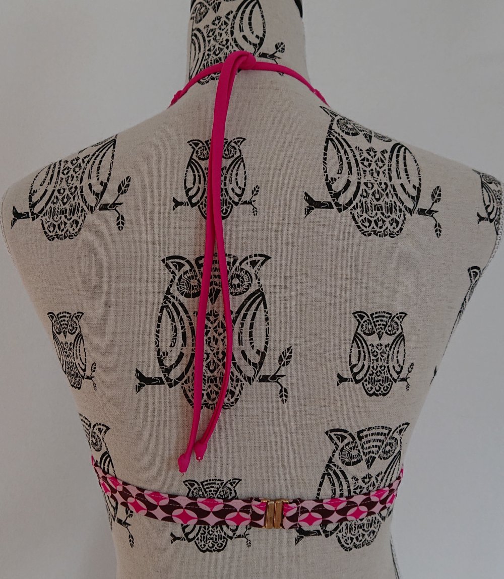 pinkes Neckholder Bikini Oberteil