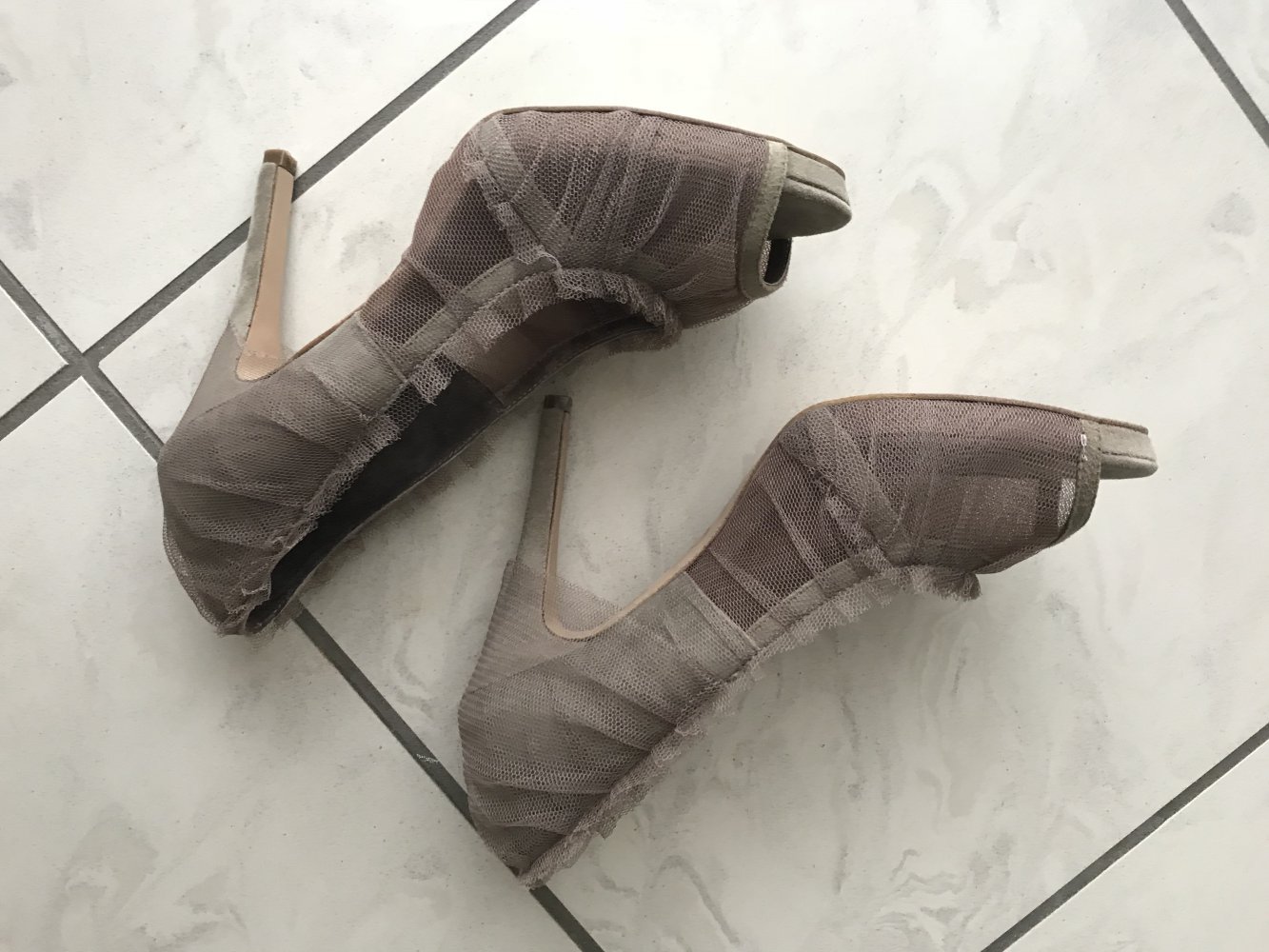 Nagelneue Wildleder Pumps von Supertrash