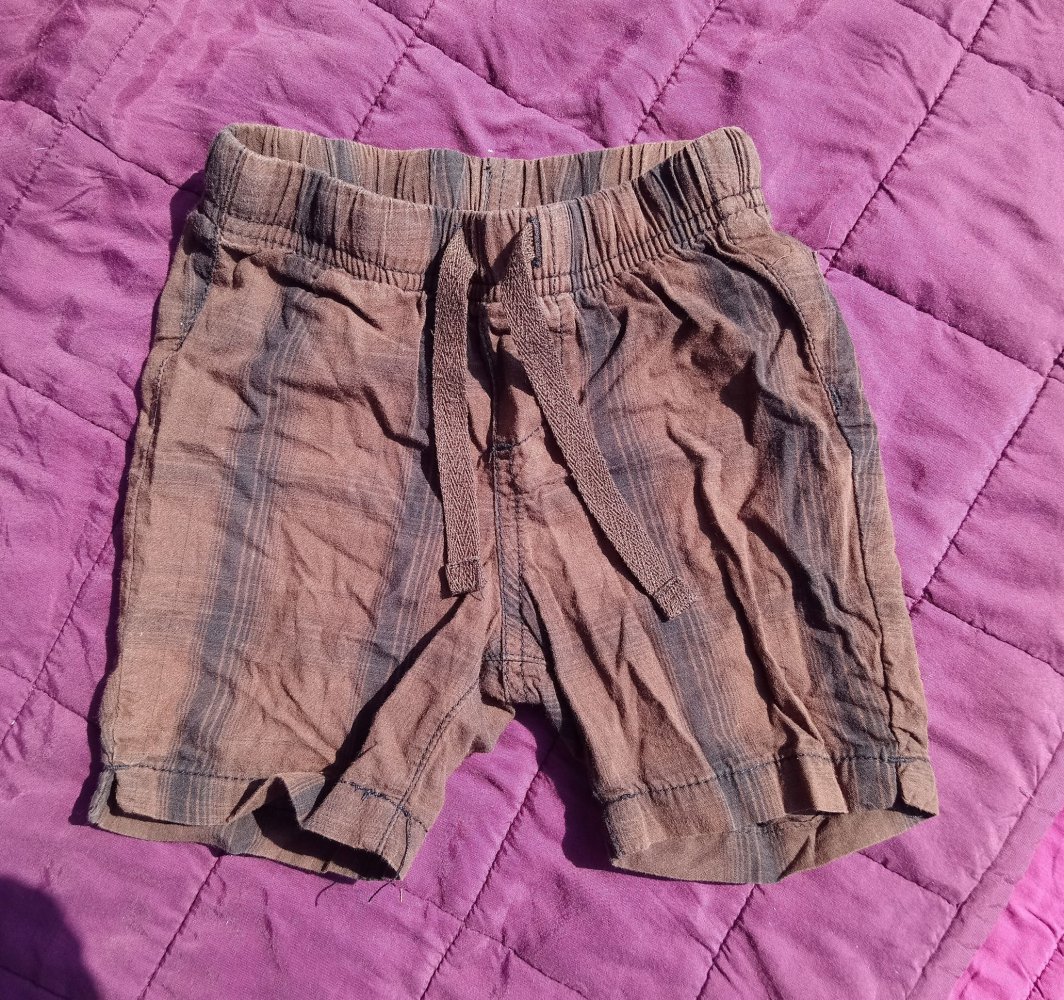 Shorts 74 H&M braun kariert 