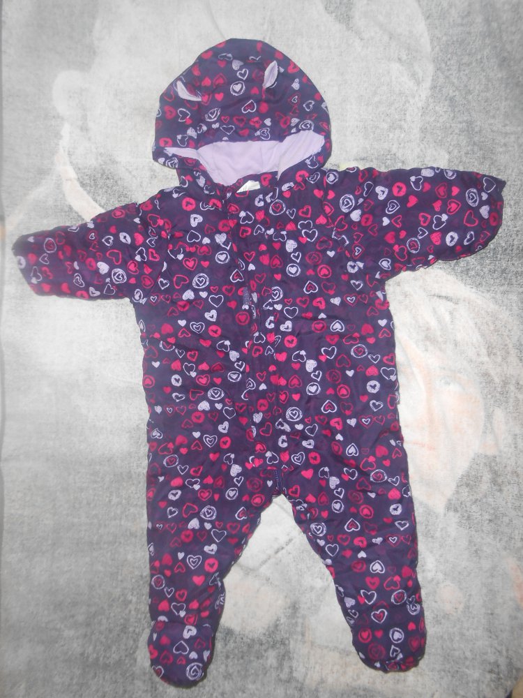 Schneeanzug mit Füße lila Herz 68 ergee kik