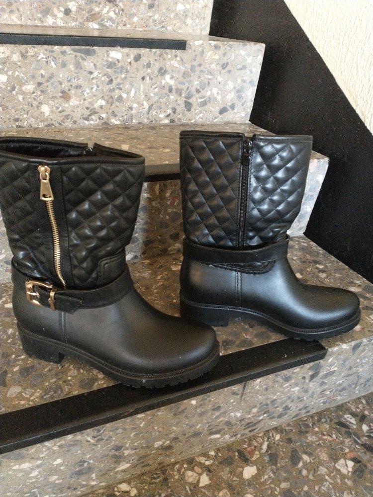 Plateaustiefel 
