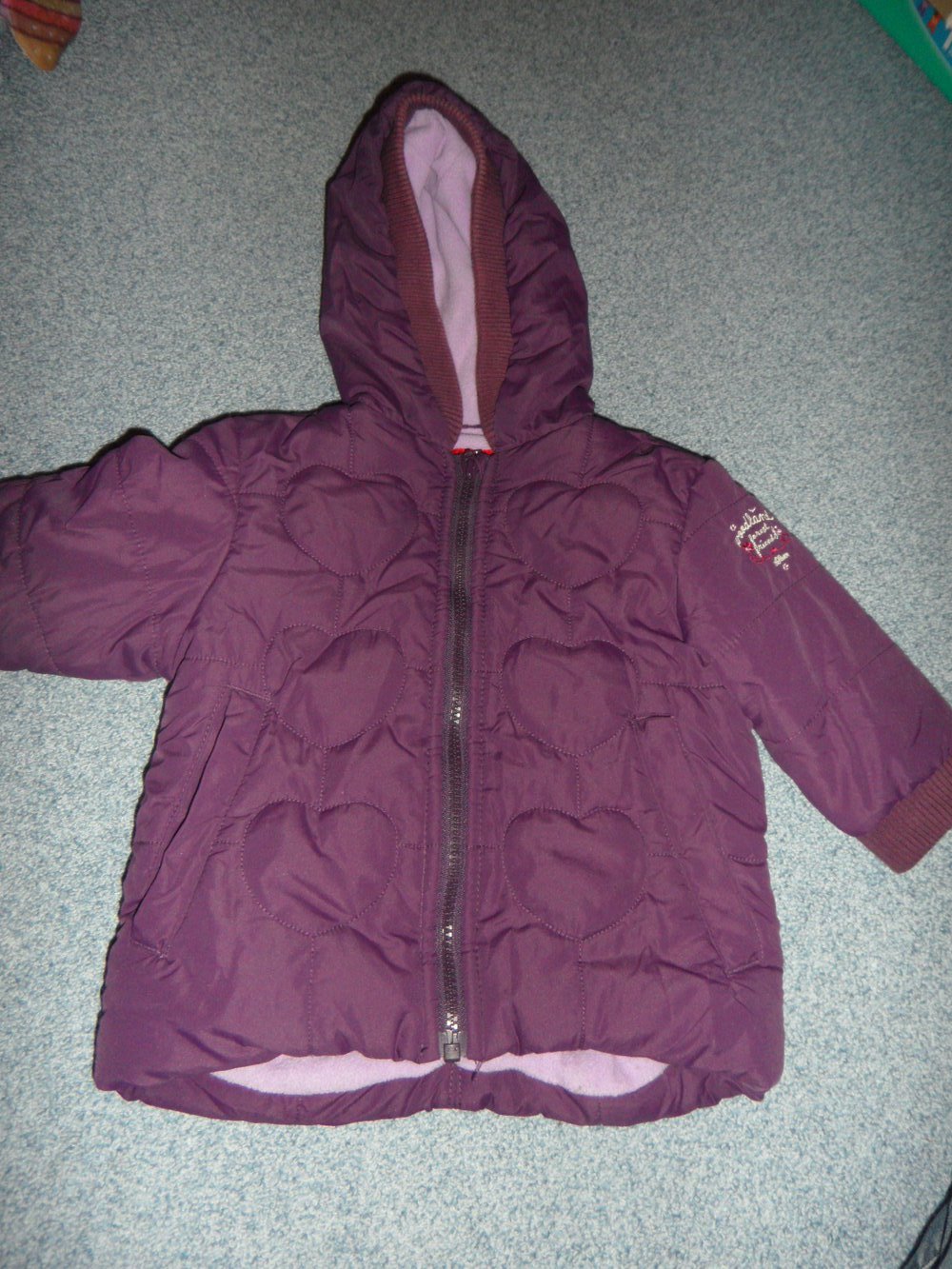 S.Oliver zuckersüße Winterjacke Herzen lila