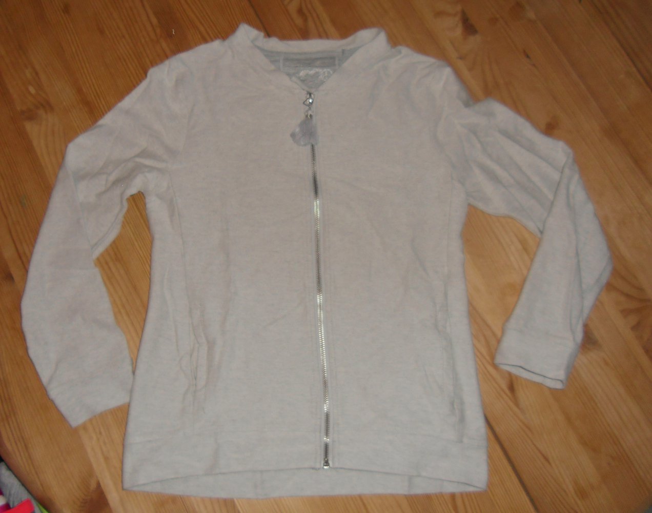 Jette- schöne Sweatjacke gr.152