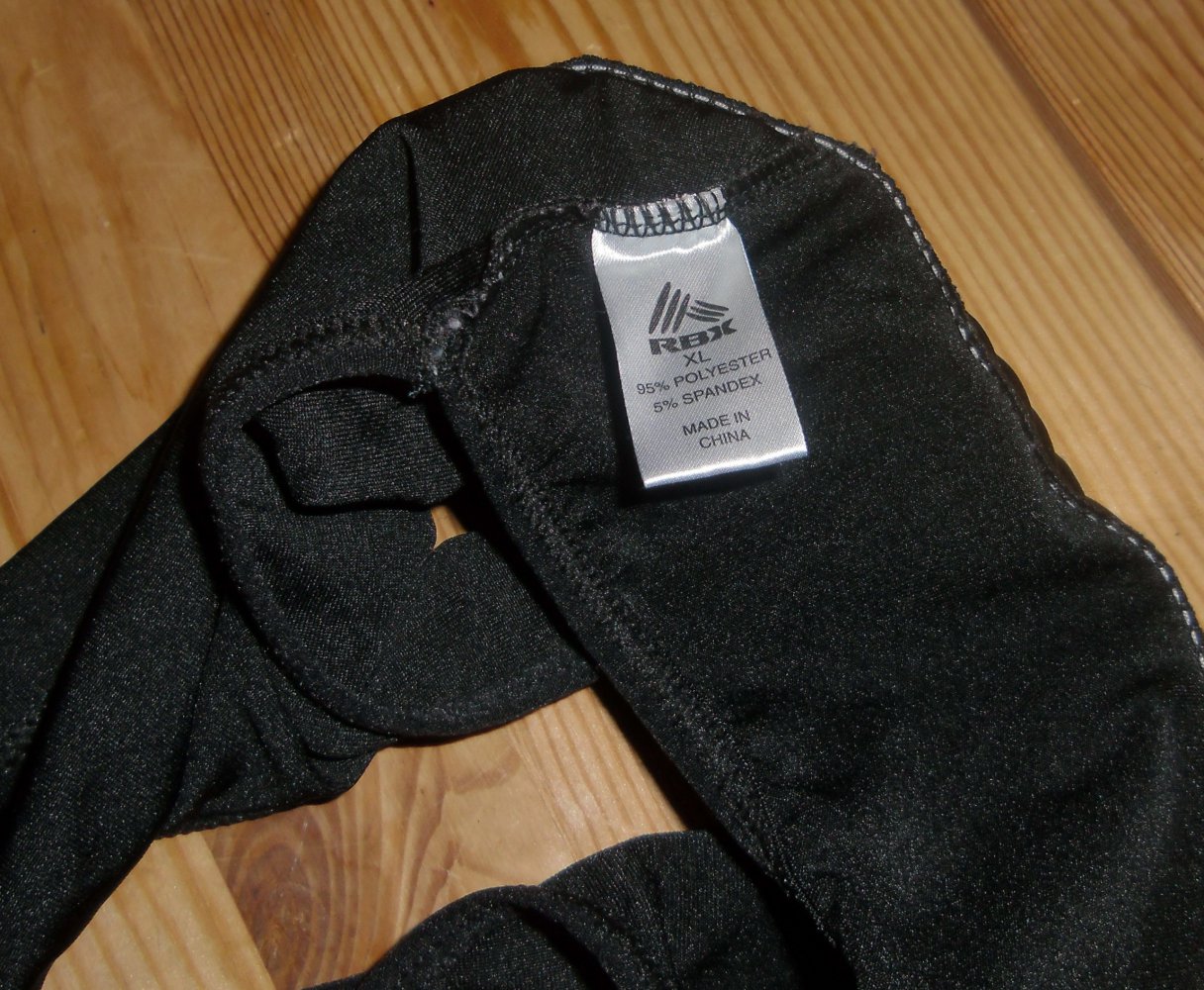 RBX- klasse Sport Bustier GrXL / 14y eher 152