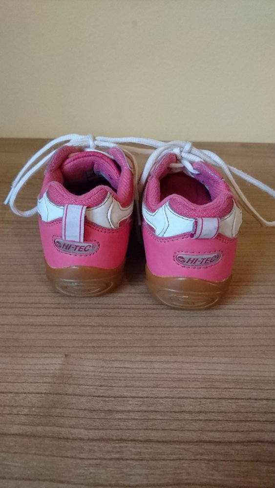 toller Sneaker/Schnürschuh in Gr. 26 von HI-TEC in pink/weiß