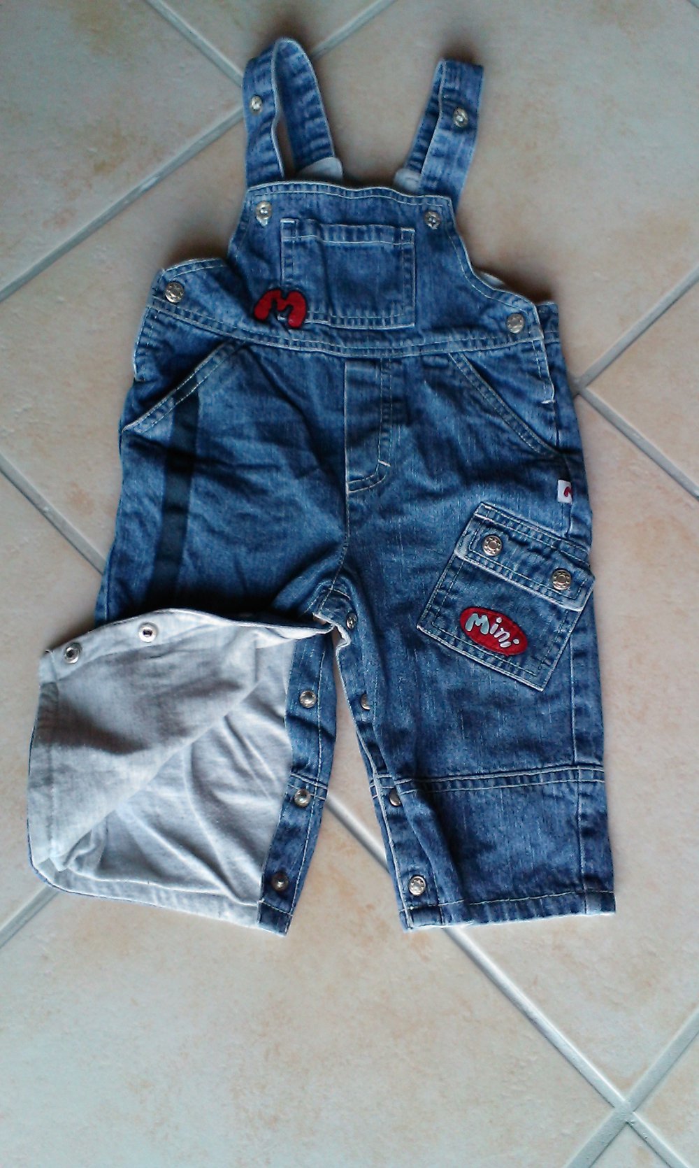 Latzjeans Gr. 74 