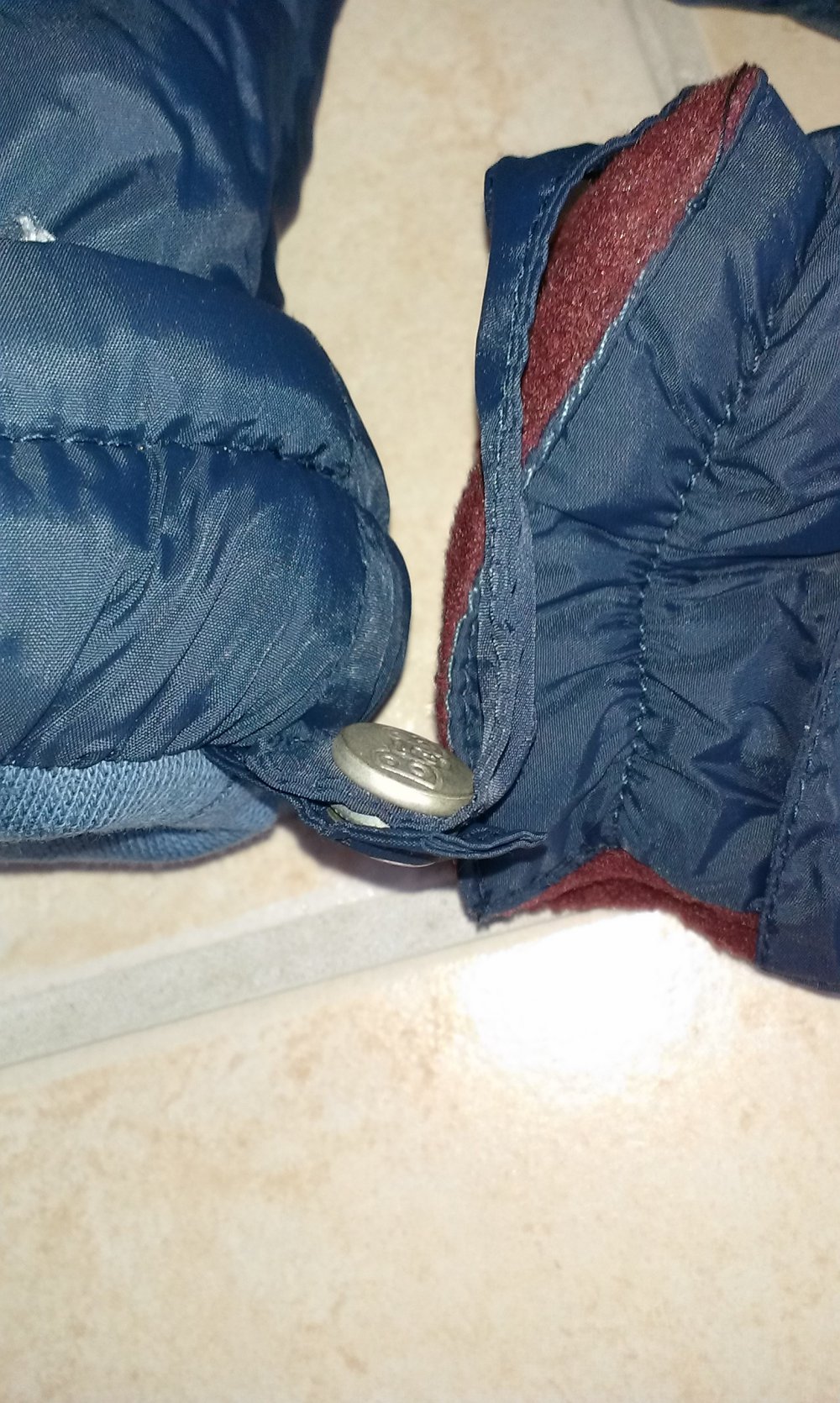 Winterjacke mit Handschuhen Gr. 68