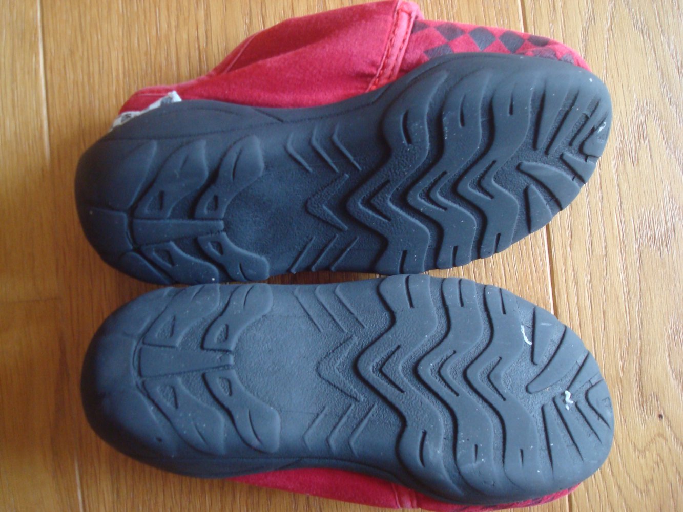 Hausschuhe, Schlappen von Cars