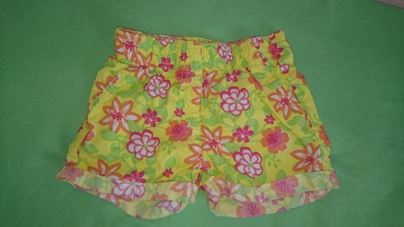 Kurze Hose Gr 98/104