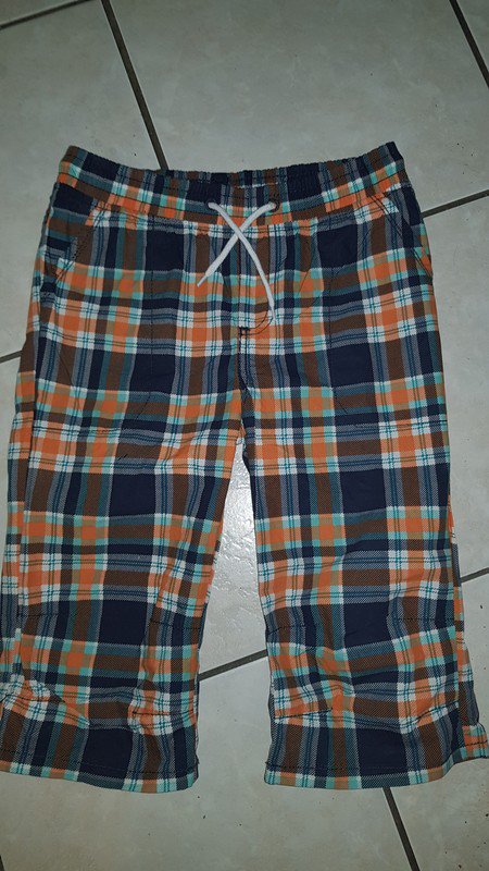 Jungen Shorts im Karo-Dessin Gr 134