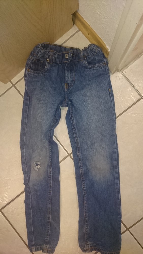 Jeans Gr 128/134