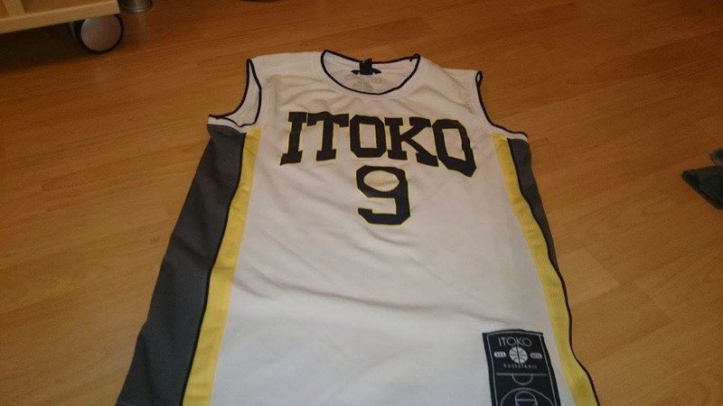 Achsel Schirt Gr 170