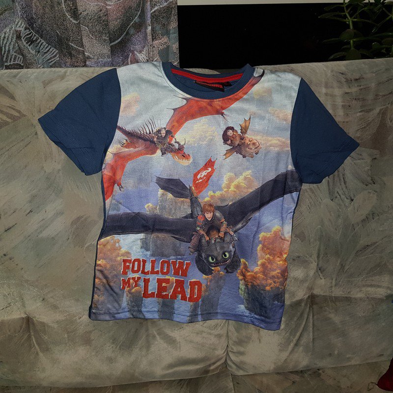 T-shirt Gr 6 Y getragen bei 116