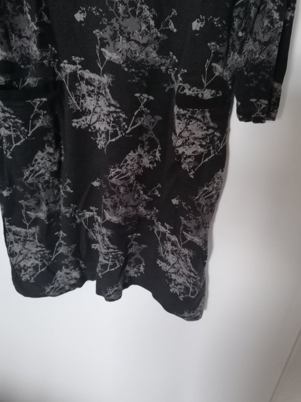 White Stuff Midikleid / Strickkleid Gr. 42