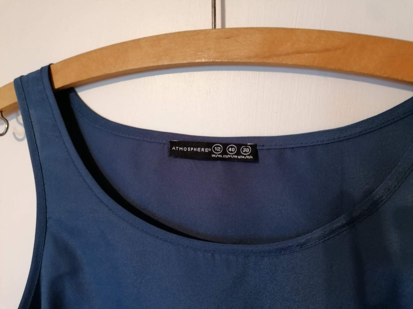 Atmosphere: blaues Sommertop Gr. 40