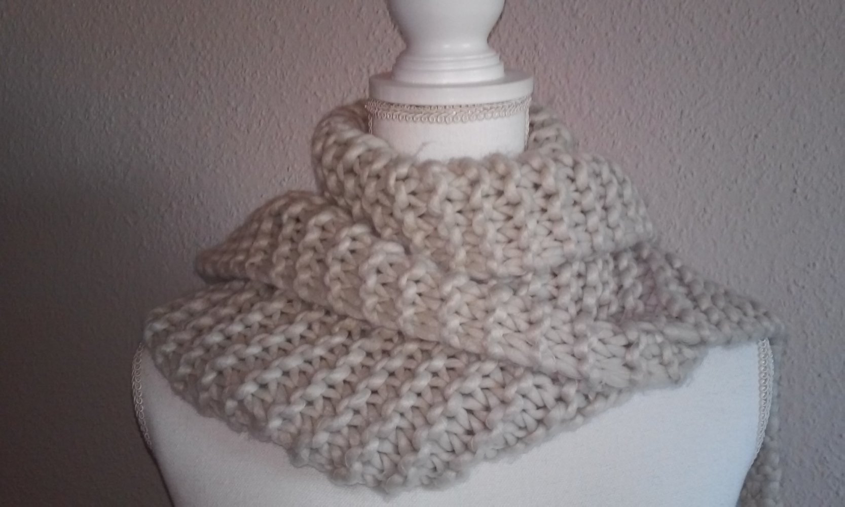 pimkie MarkenSchal Tuch Schaltuch Fransenschal Schultertuch in Naturweiß