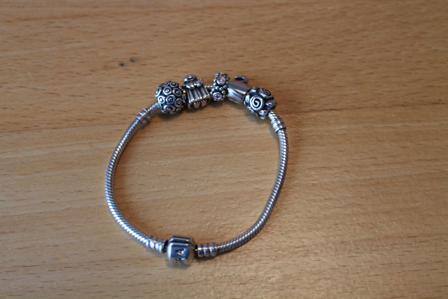 Pandora Charm-Armband Silber