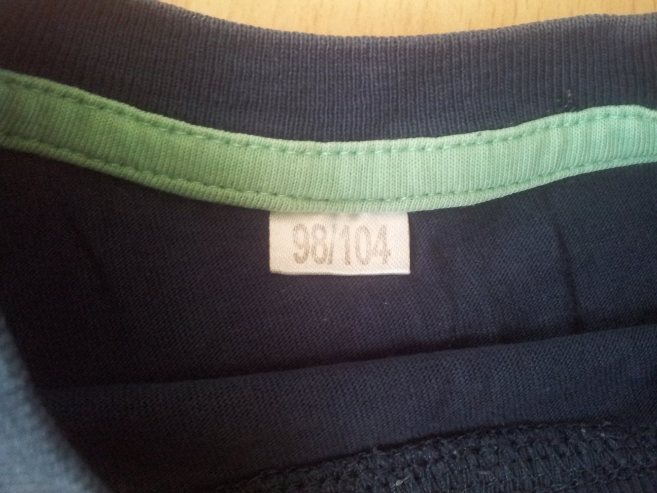 T-Shirt dunkelblau bunt autos Gr. 98/104