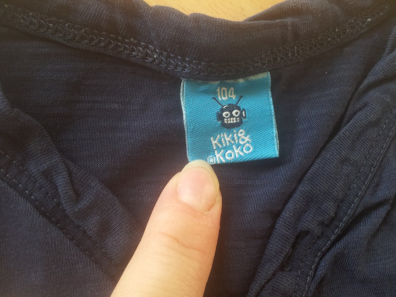 Shirt dunkelblau blau hellblau Roboter Gr. 104 