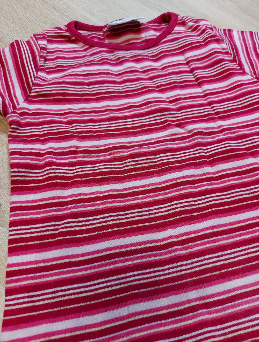 Bunt gestreiftes T-shirt Größe 98 Kik