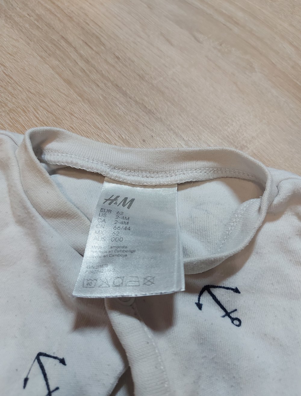 Schlafanzug mit Füssen Größe 62 H&M